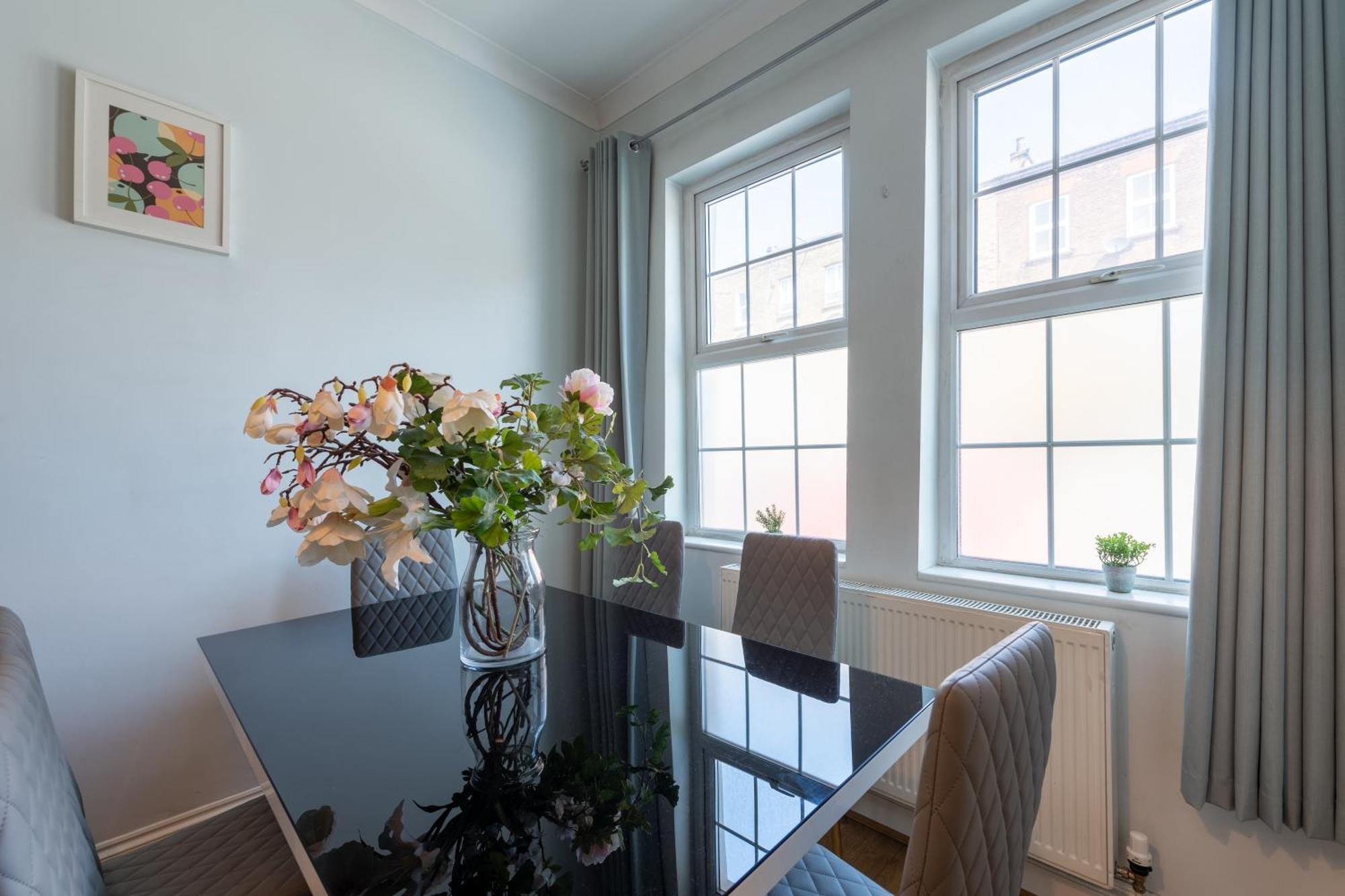 Spacious Comfy 2Br Flat Londra Dış mekan fotoğraf